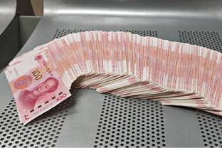 以赛亚-杰克逊命中率85%+砍下12分5板4断4帽 21世纪首位替补